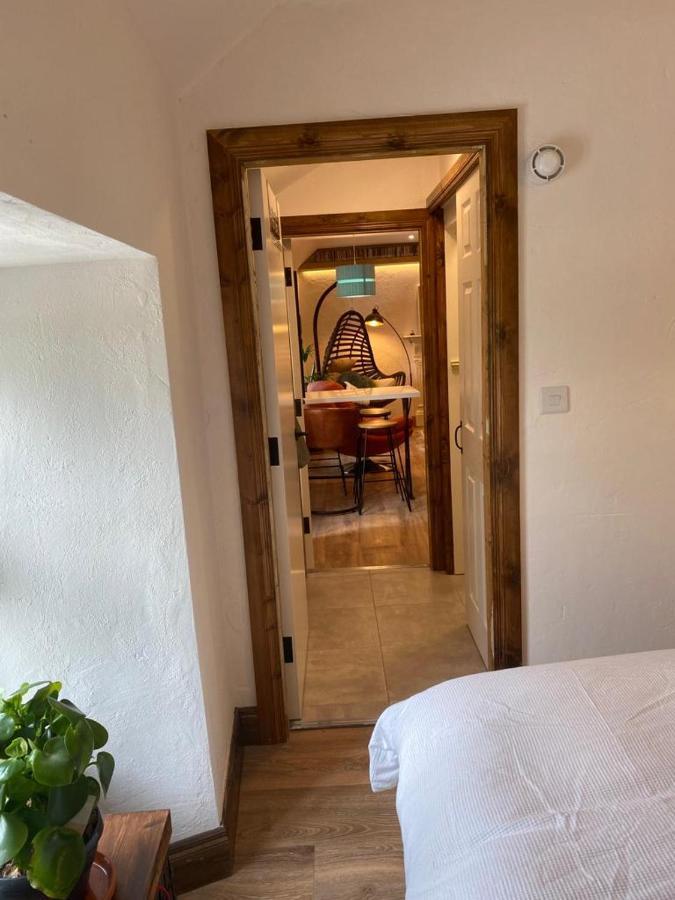 3 Bed Apartment/Explore The Area/Enjoy Our Pub Galway Exterior photo